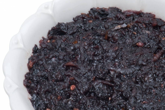 Turkish Charoset in a white bowl